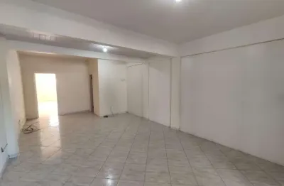 Sala comercial com 100m² para locação no centro de guabiruba!!
