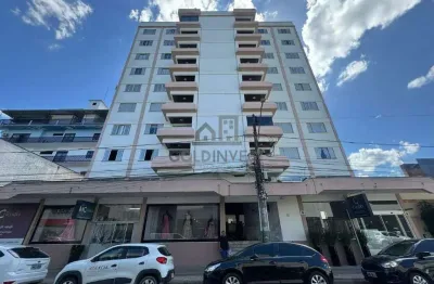 Apartamento com 3 quartos para alugar no Centro II, Brusque 