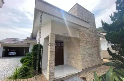 Casa com 4 quartos para alugar no Azambuja, Brusque 