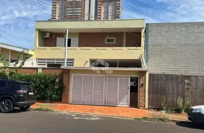 Casa sobrado á venda 3 dormitorios- 4 vagas- jardim são luiz