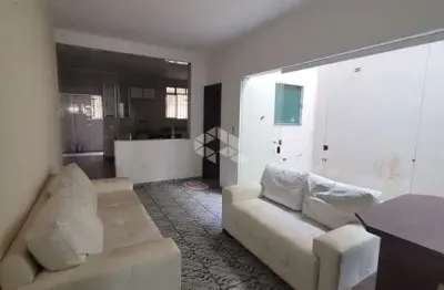 Casa sobrado á venda 2 dormitorios -2 vagas- parque selecta ii