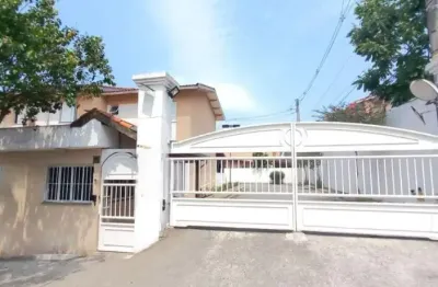 Casa em condomínio fechado com 3 quartos à venda na Rua Jairo de Almeida Machado, 220, Jaraguá, São Paulo