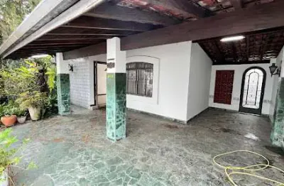 Casa com 3 dormitórios à venda, 188 m² por R$ 520.000,00 - Jardim Independência - Taubaté/SP