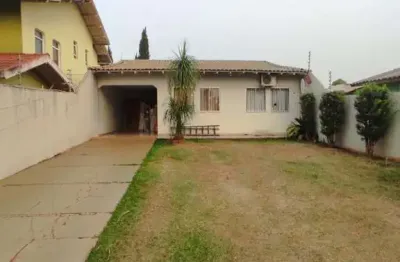 Casa para venda em campo mourão, centro, 4 dormitórios, 1 suíte, 2 banheiros, 2 vagas