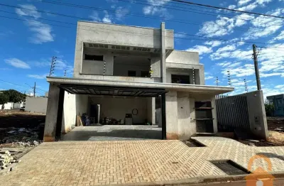 Casa com 3 quartos à venda no Jardim Flora II, Campo Mourão 