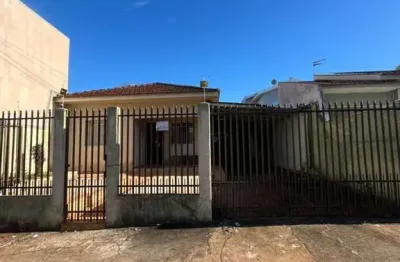 Casa para venda em campo mourão, centro, 4 dormitórios, 2 banheiros, 3 vagas
