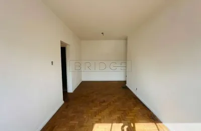 Apartamento com 2 quartos para alugar na rua doutor florêncio ygartua, 200, moinhos de vento, porto alegre por r$ 1.900