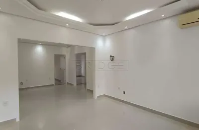 Apartamento com 3 quartos para alugar na rua coronel bordini, 643, moinhos de vento, porto alegre por r$ 5.650