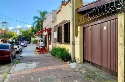Casa comercial com 2 salas para alugar na rua miguel tostes, 545, rio branco, porto alegre por r$ 6.500