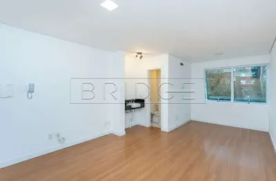 Apartamento com 1 quarto para alugar na rua sarmento leite, 639, centro histórico, porto alegre por r$ 2.200
