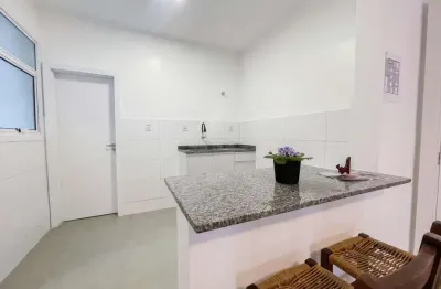 Apartamento com 2 quartos para alugar na rua castro alves, 1073, rio branco, porto alegre por r$ 3.200