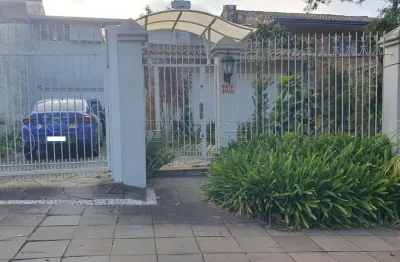 Casa em condomínio fechado com 3 quartos para alugar na alípio césar, 66, boa vista, porto alegre por r$ 12.000