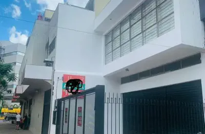 Ponto comercial com 3 salas para alugar na rua giordano bruno, 383, rio branco, porto alegre por r$ 13.500