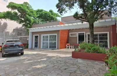 Casa comercial com 5 salas para alugar na avenida jerônimo de ornelas, 48, santana, porto alegre por r$ 15.900