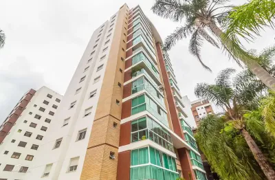 Apartamento com 3 quartos para alugar na rua casemiro de abreu, 1557, bela vista, porto alegre por r$ 9.000