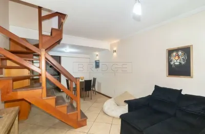 Casa em condomínio fechado com 3 quartos para alugar na rua sílvio silveira soares, 2406, camaquã, porto alegre por r$ 2.700