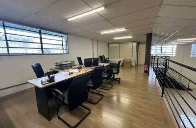 Ponto comercial para alugar na rua souza reis, 356, são joão, porto alegre por r$ 35.000