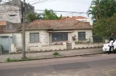 Casa comercial com 3 salas para alugar na rua general couto de magalhães, 470, são joão, porto alegre por r$ 8.000