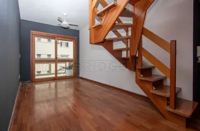 Cobertura com 2 quartos para alugar na travessa são jacó, 84, higienópolis, porto alegre por r$ 4.700