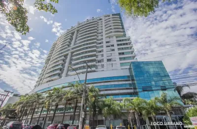 Apartamento com 1 quarto para alugar na rua valdir antônio lopes, 199, três figueiras, porto alegre por r$ 3.200