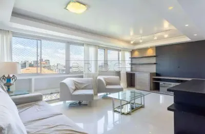 Apartamento com 3 quartos para alugar na rua riveira, 150, petrópolis, porto alegre por r$ 5.000