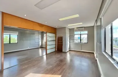 Sala comercial com 3 salas para alugar na avenida ceará, 811, são joão, porto alegre por r$ 2.400