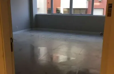 Sala comercial para alugar na rua anita garibaldi, 1143, mont serrat, porto alegre por r$ 2.530