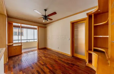 Cobertura com 2 quartos para alugar na rua vicente da fontoura, 1519, rio branco, porto alegre por r$ 4.500