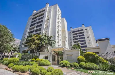 Apartamento com 2 quartos para alugar na travessa jundiaí, 2200, higienópolis, porto alegre por r$ 4.000