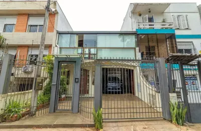 Casa em condomínio fechado com 4 quartos para alugar na rua dona eugênia, 634, santa cecília, porto alegre por r$ 11.500