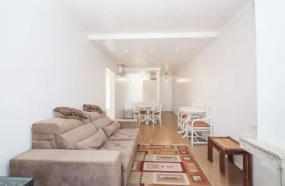 Apartamento com 2 quartos para alugar na Avenida Bagé, 812, Petrópolis, Porto Alegre por R$ 3.700