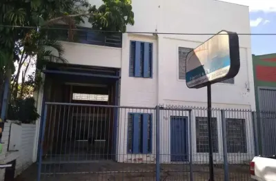 Barracão / Galpão / Depósito para alugar na Rua Ângelo Dourado, 501, Anchieta, Porto Alegre por R$ 4.500