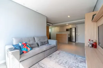 Apartamento com 3 quartos para alugar na Travessa Jaguarão, 60, Higienópolis, Porto Alegre por R$ 5.000