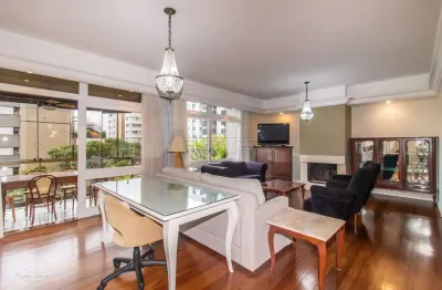 Apartamento com 3 quartos para alugar na Avenida Bagé, 1259, Petrópolis, Porto Alegre por R$ 12.500