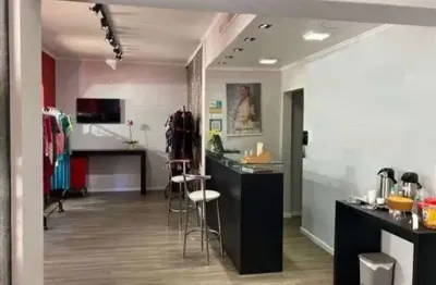 Casa comercial para venda com 350 metros privativos no petrópolis - porto alegre - rs