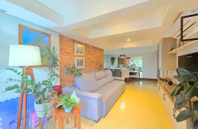 Apartamento com 3 quartos à venda em Petrópolis, Porto Alegre 