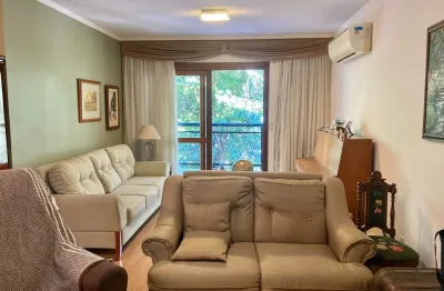 Apartamento de 3 dormitórios (1 suíte) no bairro petrópolis