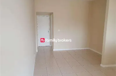 Confortável apartamento de 98m² | 3 quartos | dependência | 1 vaga - praça seca