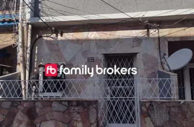 Casa duplex independente com 200m² | 5 quartos | 2 vagas - praça seca