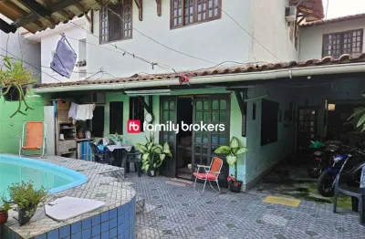 Ótima casa duplex com 4 quartos | 1 suíte | 144m² | sol da manhã - vargem pequena