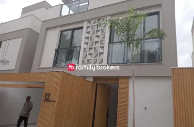 Casa duplex com 300m² | 4 suítes | sol passante | 1 vaga - barra da tijuca