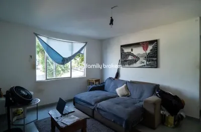 Apartamento reformado com 60m² | 2 quartos | 1 vaga - taquara