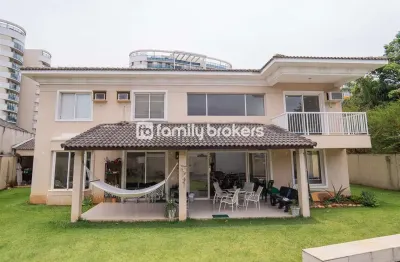 Condomínio santa mônica jardins: linda casa duplex de 393m² e 5 quartos à venda