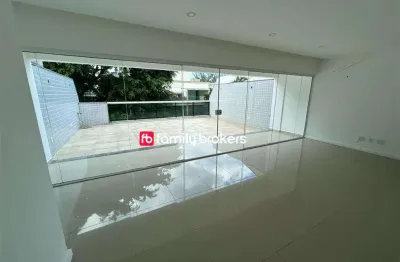 Cobertura linear - 72 m² | 3 quartos sendo 2 suítes | 4 banheiros e 2 vagas