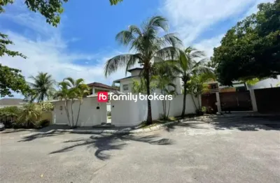 Excelente casa triplex com 438m² | 4 suítes | área de lazer - barra da tijuca.