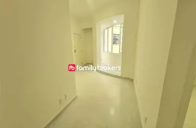 Catete: excelente apartamento quarto e sala totalmente reformado