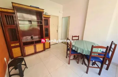 Sala/quarto de 40m² | 1 quarto | próximo a praia e metrô - copacabana