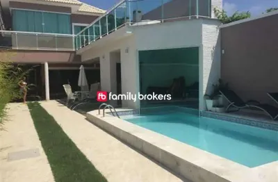 Vivendas do sol: casa duplex de 330m² com 5 quartos sendo 3 suítes | 3 vagas