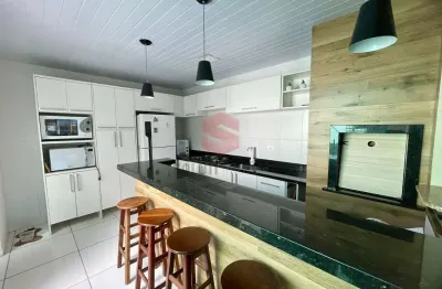 Casa em condomínio, 02 quartos, mobiliada à venda, em campo largo/pr