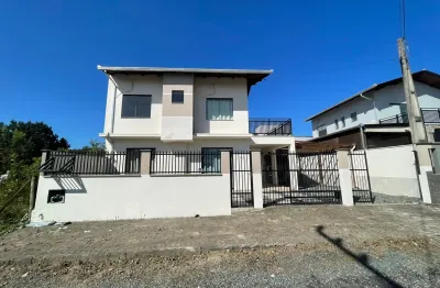 Casa com 3 quartos à venda na Rua Pescada, 964, Itacolomi, Balneário Piçarras